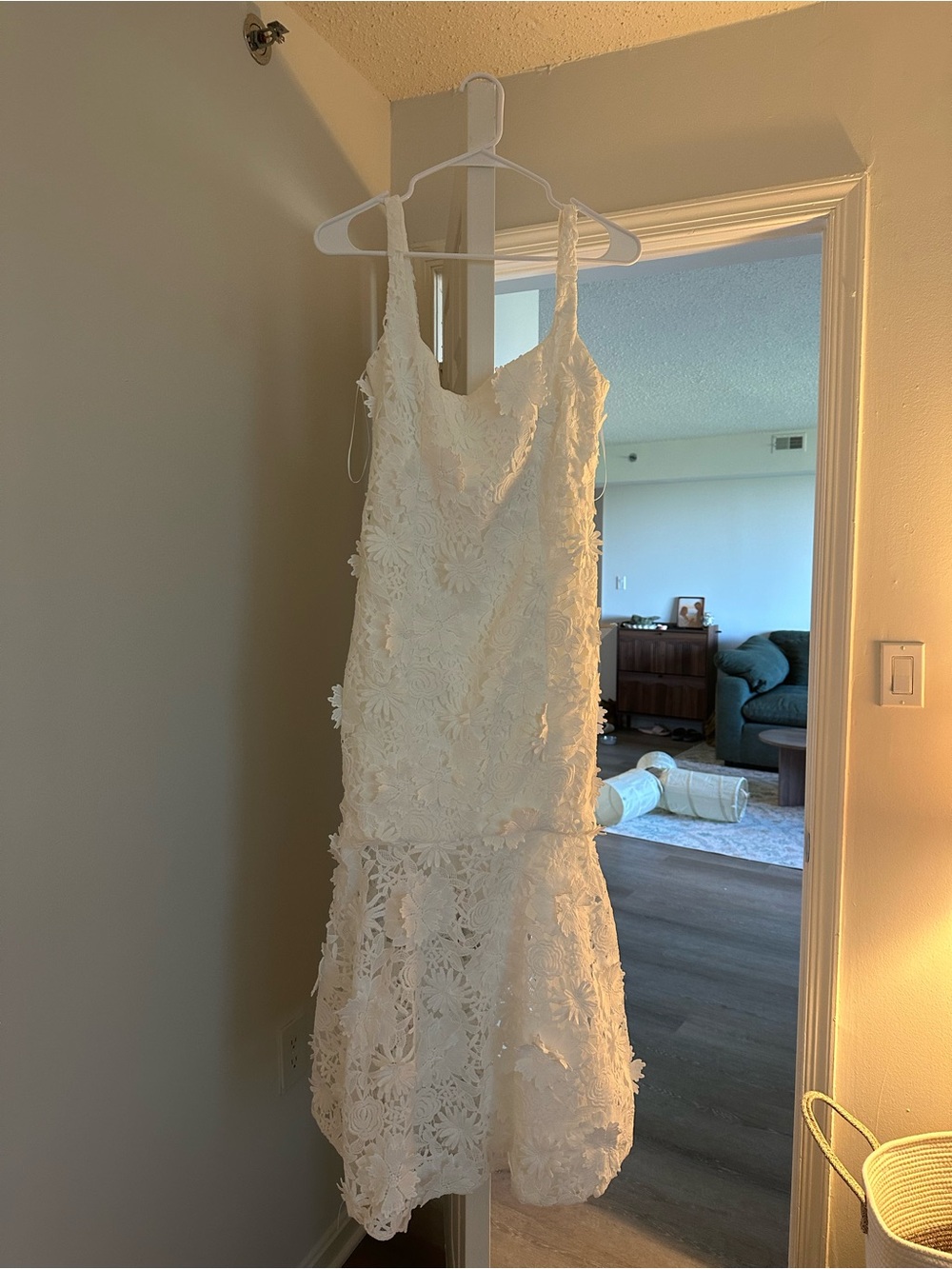 White Floral Appliqué Dress